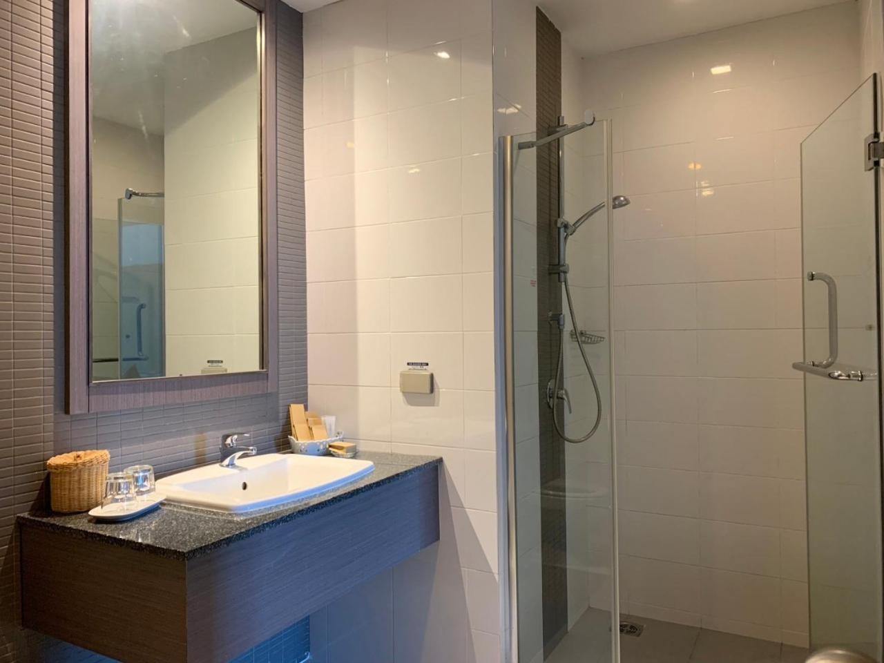 Classic Kameo Hotel & Serviced Apartment, Районг Экстерьер фото
