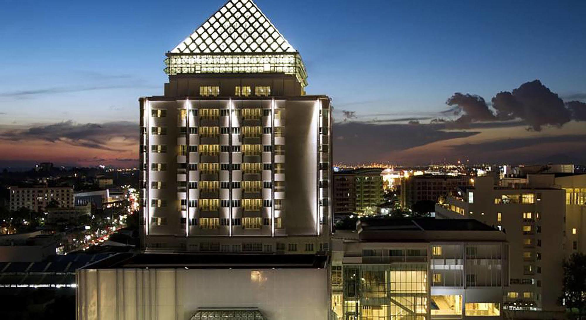 Classic Kameo Hotel & Serviced Apartment, Районг Экстерьер фото